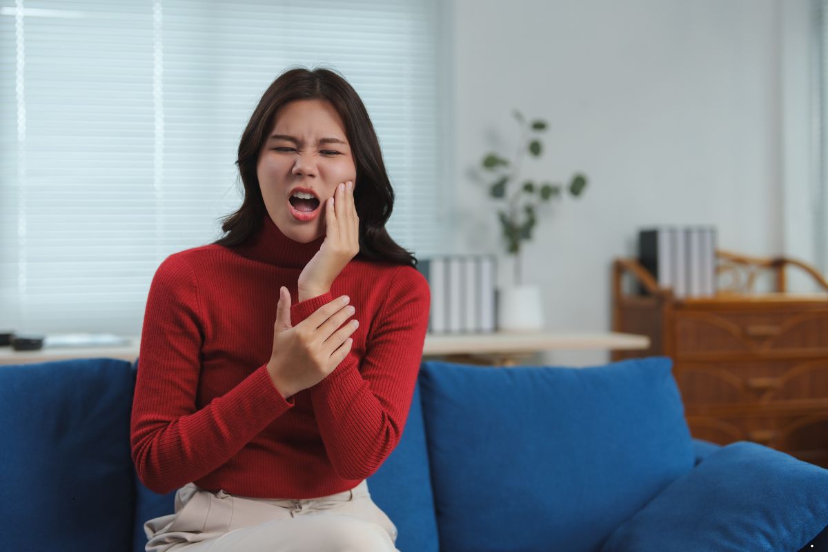 Featured image for “Finding an Emergency Dentist Near You: What to Know Before You Go”